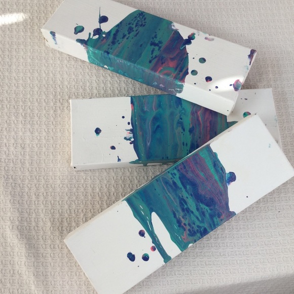 3 Piece Acrylic Paint Pour - Picture 4 of 6